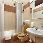 سكن تابور براغ