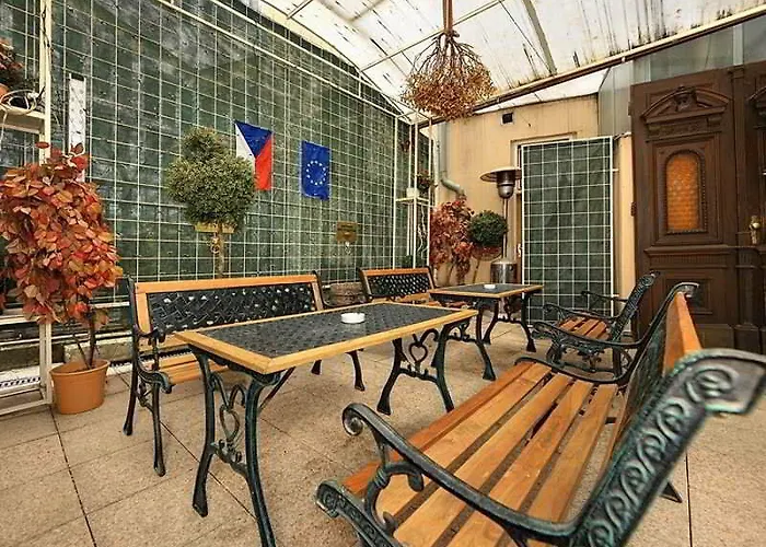 Tabor 3* Prague